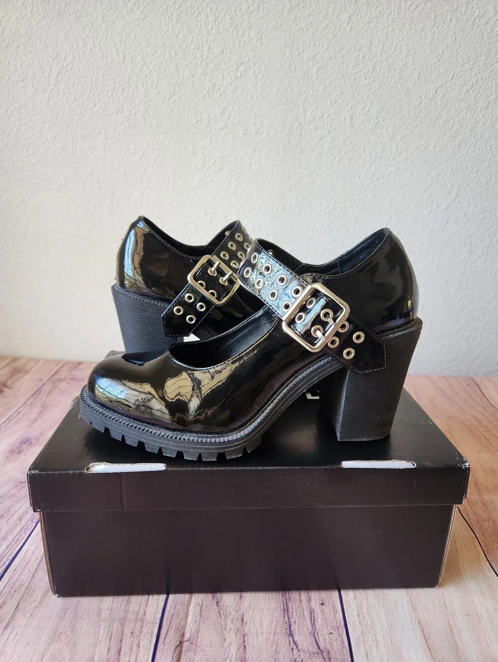 Torrid Women's Black Patent Mary Jane Heels Goth Punk Chunky Shoes 8.5 Y2K
